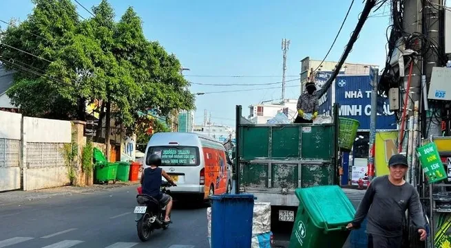 Waste management towards a 'green' economy