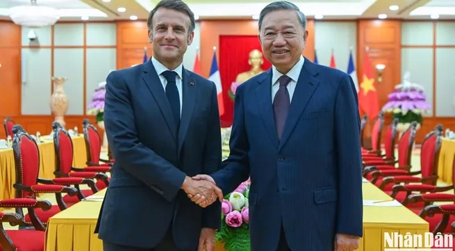 Viet Nam treasures multifaceted collaboration with France: Party chief