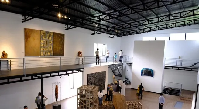 Bright spots on the artistic map