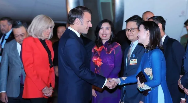 Developing Viet Nam-France relations in a deeper and more effective manner