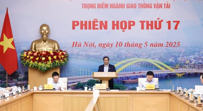 [In Pictures] Prime Minister chairs meeting of State steering committee for national key transport projects.