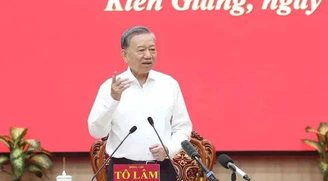 Mergence of An Giang, Kien Giang poised to strengthen competitiveness in Southwestern region: Party chief