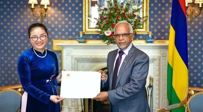 Mauritius interested in deepening cooperation with Viet Nam