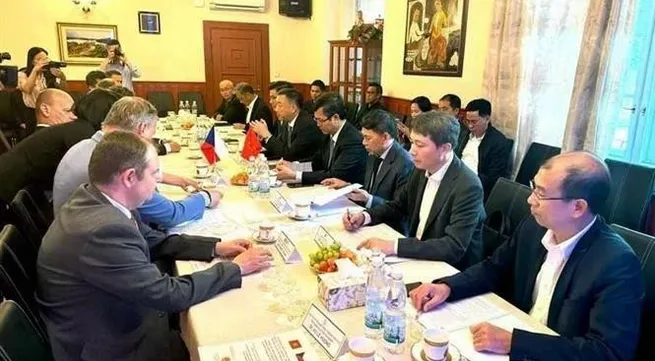 Viet Nam, Czech step up education, research, innovation cooperation
