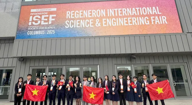 Vietnamese students win another Special Award at Regeneron ISEF 2025