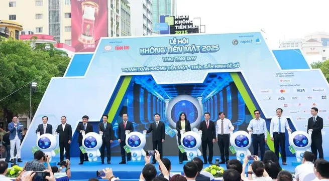 Cashless payment festival launched in HCM City