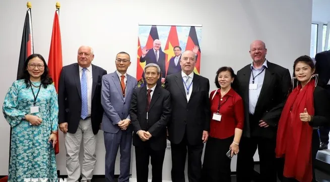 Vietnam - Germany ties growing strongly across the board: official