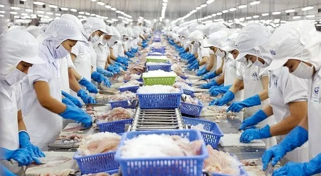 Vietnamese businesses respond to US tariffs: UOB
