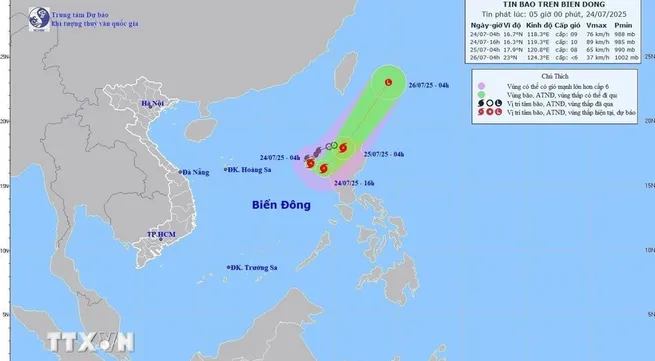 New storm appears in East Sea, flash floods warned for north, north-central regions