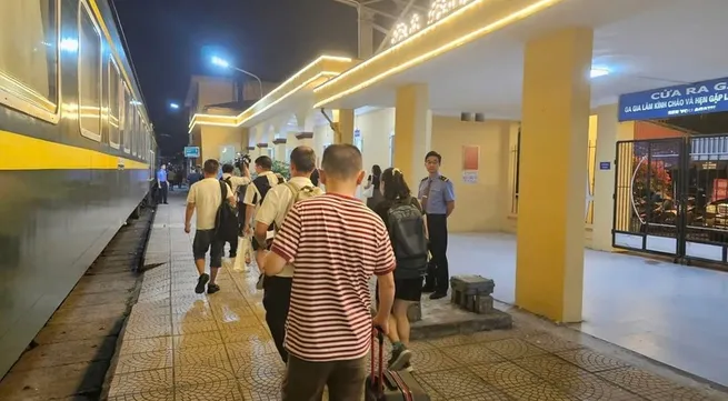 Vietnam-China rail route serves nearly 4,000 passengers in 2 months