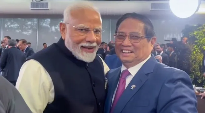 Vietnamese PM meets with world leaders in Brazil