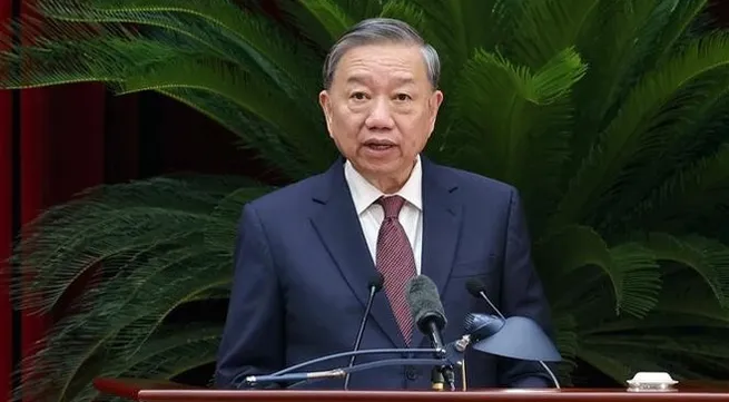 Speech by Party chief at closing session of Party Central Committee’s 12th plenum