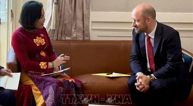 Vietnam eyes deeper comprehensive strategic partnership with France