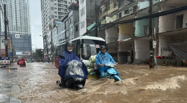Typhoon Kajiki triggers widespread flooding, landslide risks across northern, central localities