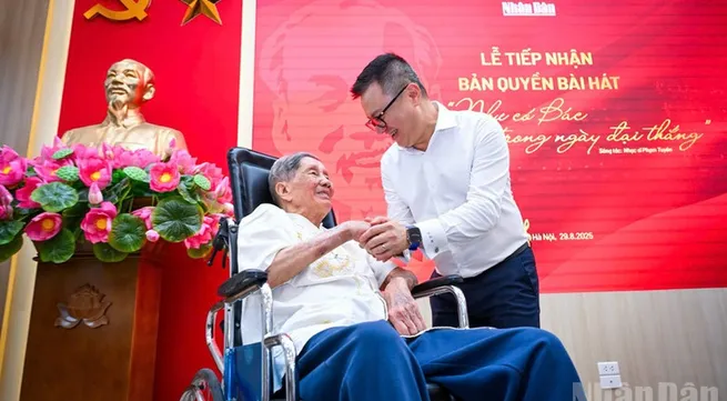 Handing over the “people’s song” to the “people’s newspaper”: Continuing the journey of spreading immortal values