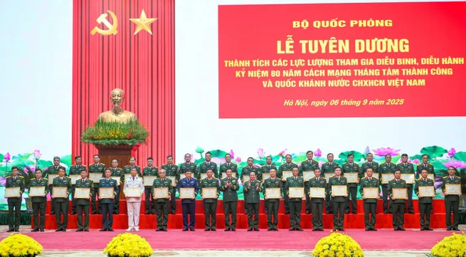 Forces commend for participation in National Day grand parade