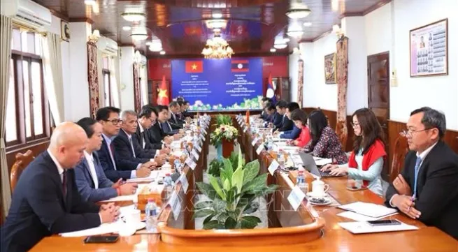 Viet Nam, Laos step up Party-building cooperation