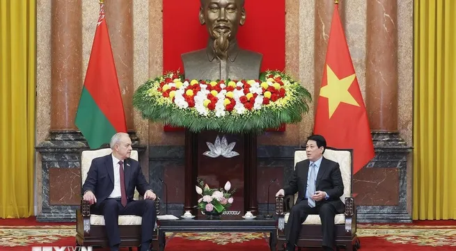 State President receives Chairman of Belarusian House of Representatives