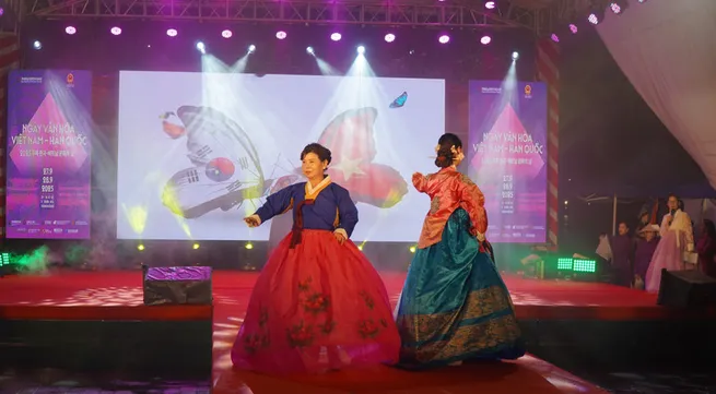 Vietnam – RoK Culture Day opens in central Hue city