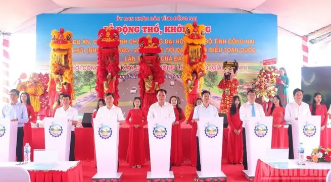 Dong Nai launches construction of key road project linking seaports