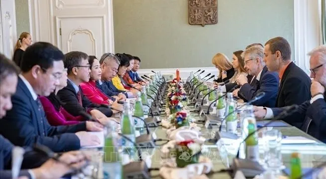 Vietnam, Czech Republic strengthen friendship, cooperation