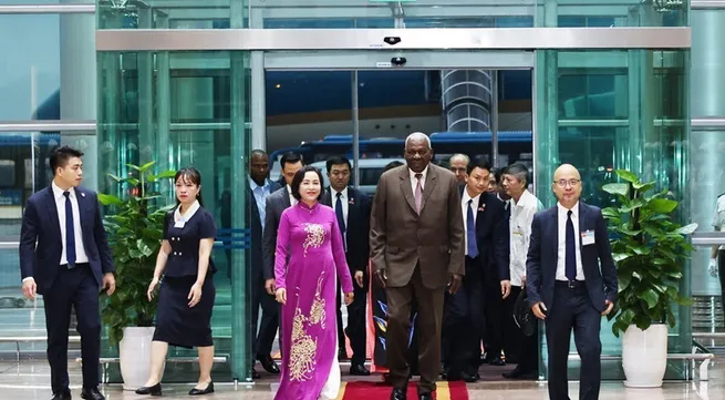 Top Cuban legislator begins official trip to Vietnam