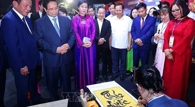 PM attends first Cultures of the World Festival in Hanoi