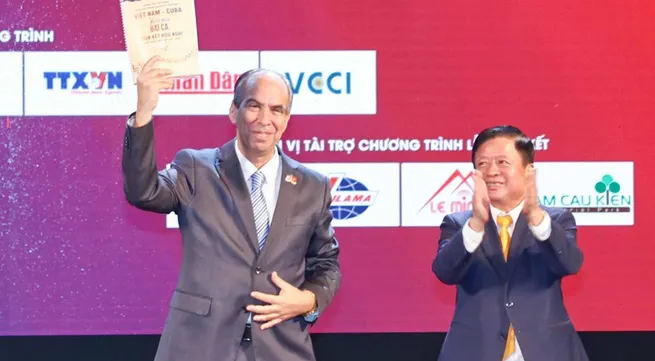 Over 600 billion VND raised for Cuban people