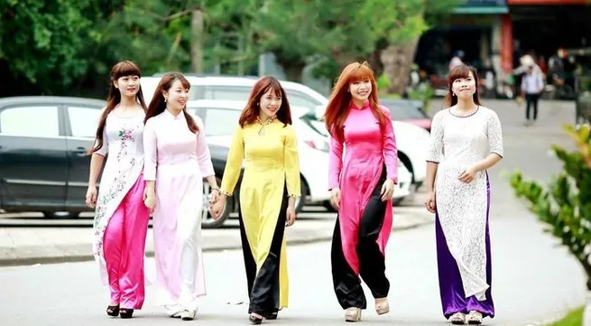 Hanoi Ao Dai Festival 2025 showcases Vietnamese identity