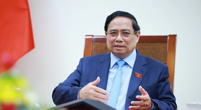Vietnamese, Thai PMs discuss measures to tighten ties