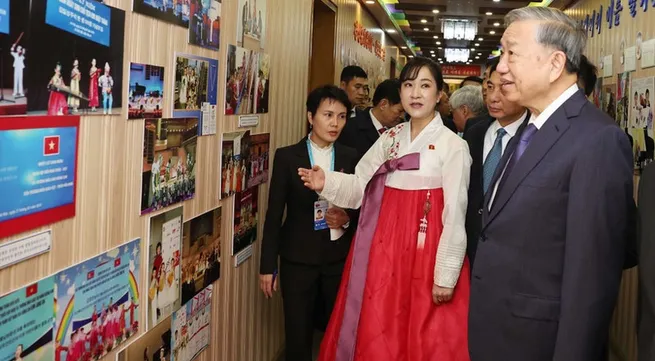 Party chief visits DPRK kindergarten, attends WPK's anniversary show