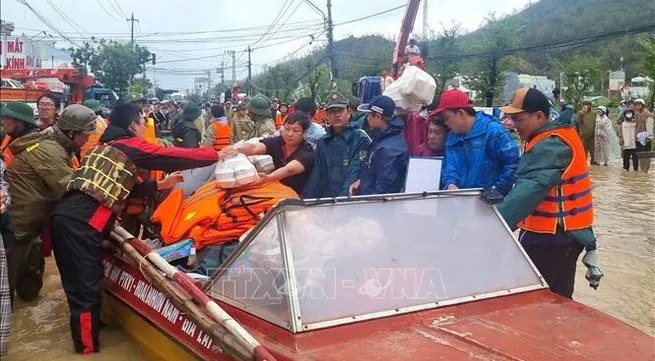 Nearly 1.39 trillion VND registered as relief aid for flood victims via central relief committee