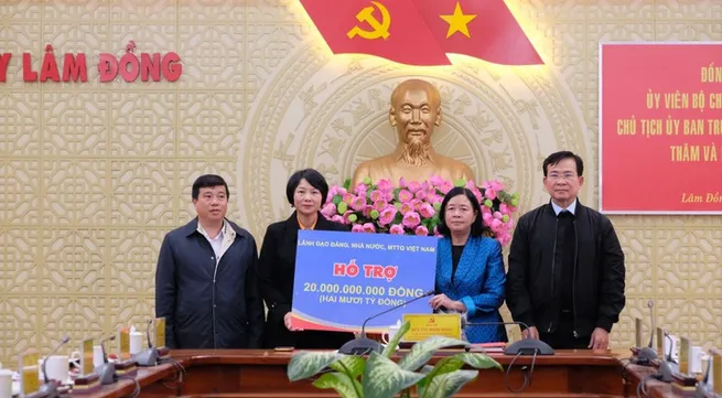 Front leader visits flood-hit Lam Dong province