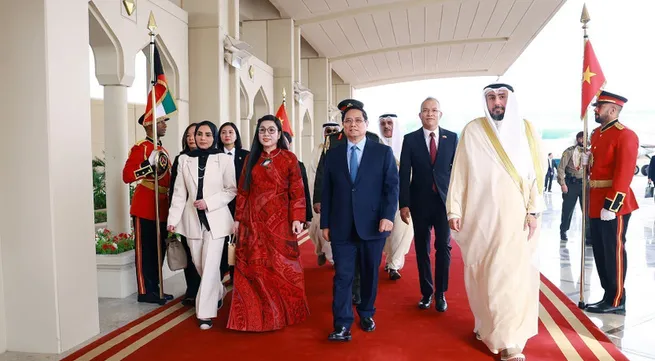 Prime Minister Pham Minh Chinh begins official visit to Kuwait