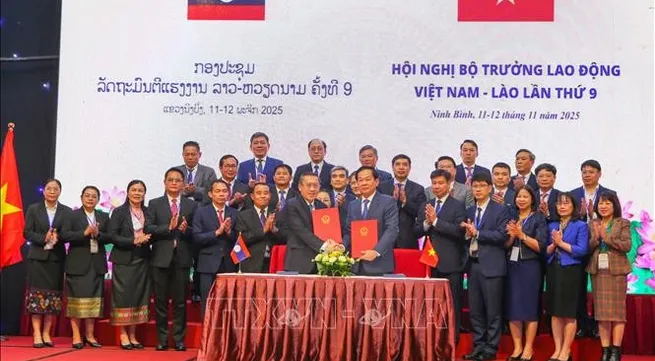 Vietnam, Laos hold 9th ministerial conference on labour in Ninh Binh