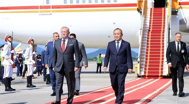 Jordanian King Abdullah II Ibn Al Hussein begins official visit to Vietnam