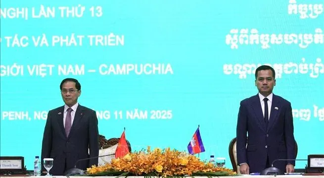 Vietnamese, Cambodian border provinces vow tighter links