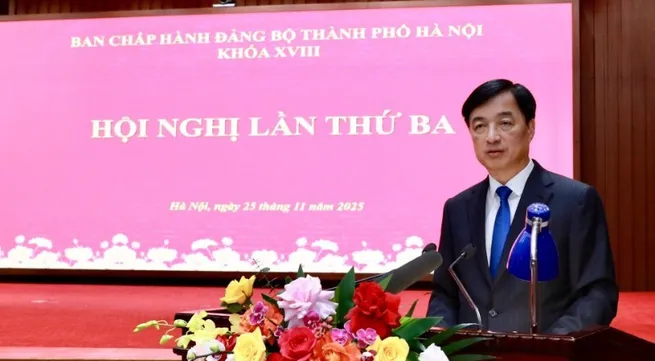Ha Noi Party Committee holds third conference