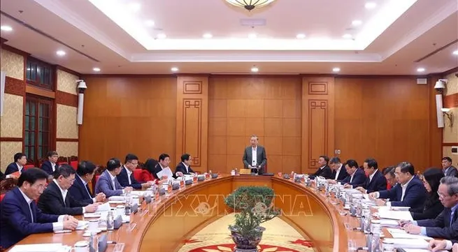Party leader requests thorough preparations to ensure success of 14th National Party Congress