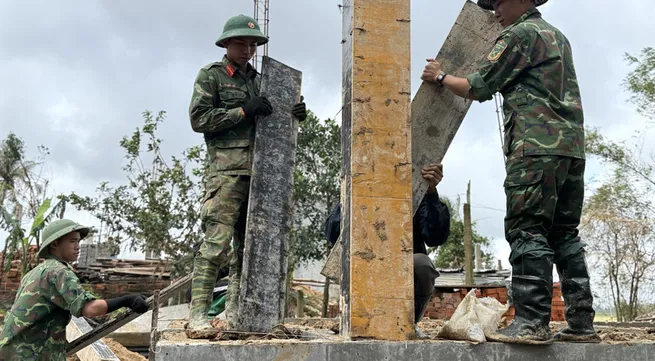 'Quang Trung campaign' races to rebuild homes for disaster-hit residents in central Vietnam