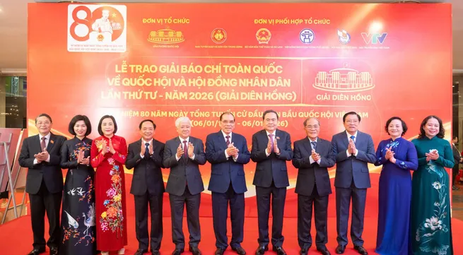 NA Chairman urges journalists to reflect legislature's strategic vision