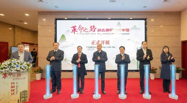 President Ho Chi Minh’s revolutionary career exhibition opens in Chongqing