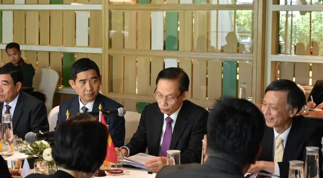 Vietnamese, Thai FMs discuss measures to strengthen bilateral ties