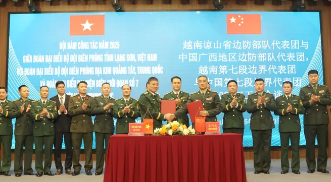 Vietnamese, Chinese forces coordinate to build peaceful, friendly border