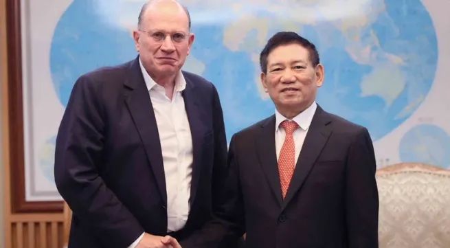 AIA Group envisions long-term investment, cooperation in Viet Nam