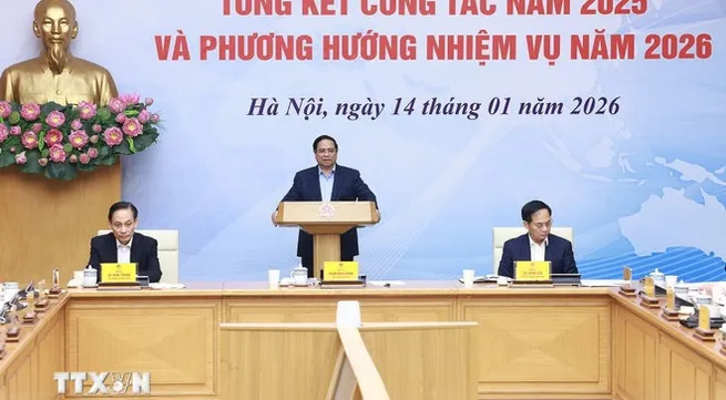 PM urges shift towards deeper, more effective international integration