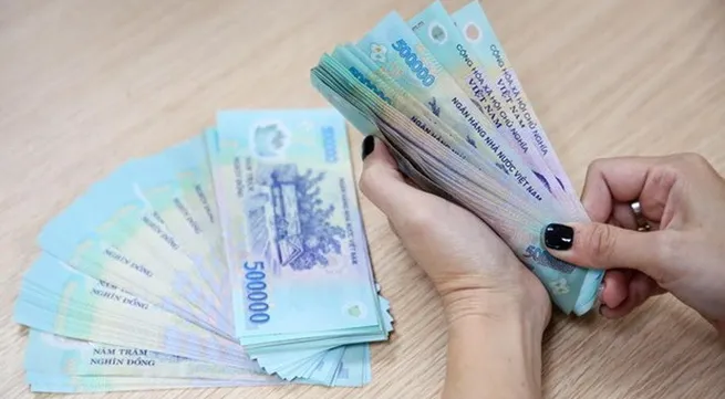 Base salary set to rise to 2.53 million VND from July 1