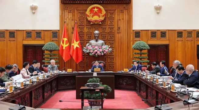 PM chairs meeting on developing national strategy on rare earths