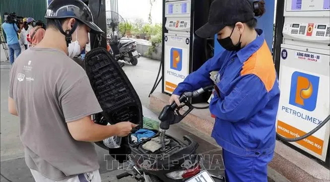 Petrol prices fall, diesel rise in January 22 adjustment