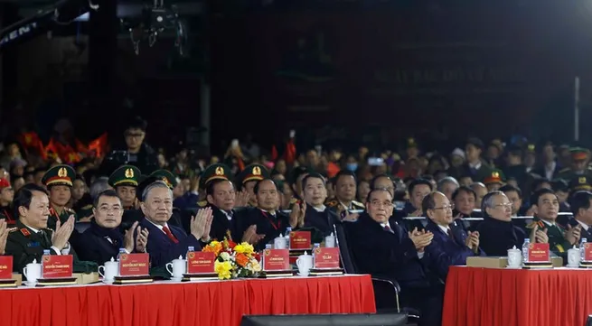 Party chief attends live TV programme marking 85 years since President Ho Chi Minh's return to lead revolution